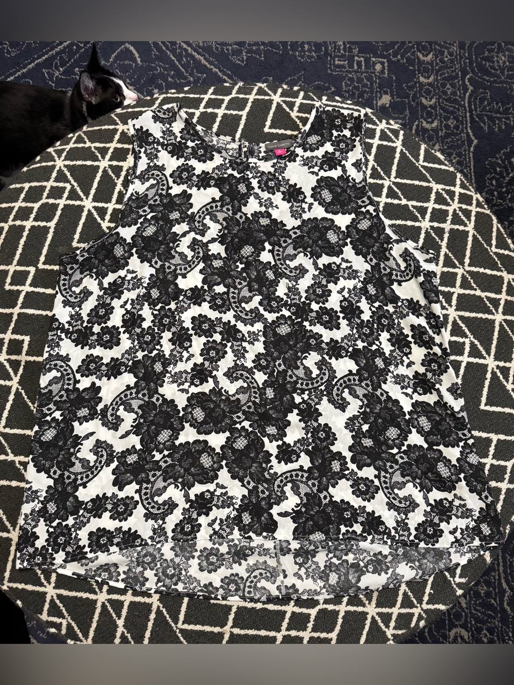 Vince Camuto Black White Lace Print Sleeveless Blouse XL